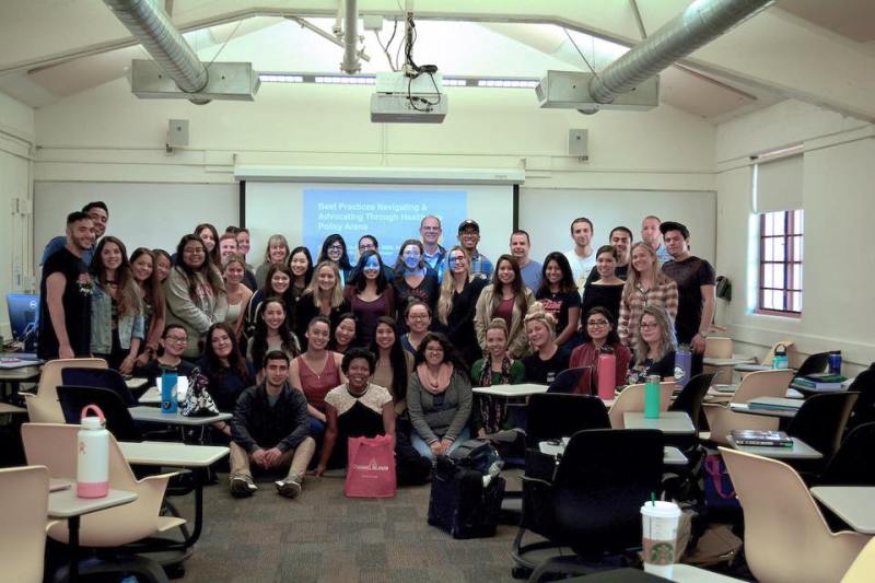 44126918_1883842874986037_4598846033307369472_n